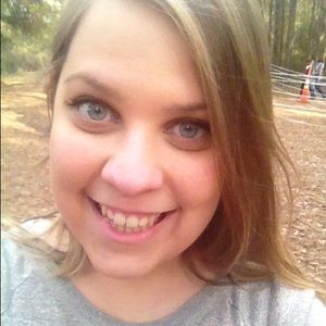 Meet your Posher, Michele